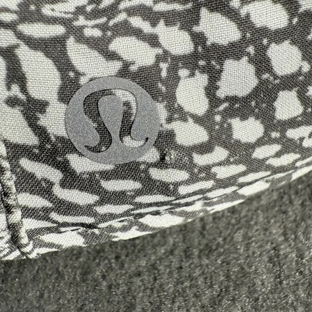 Lululemon Days Shade Water-Repellent Ball Cap‎ Mens Snakeskin Strapback Outdoor